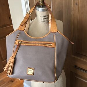 DOONEY & BURKE HANDBAG